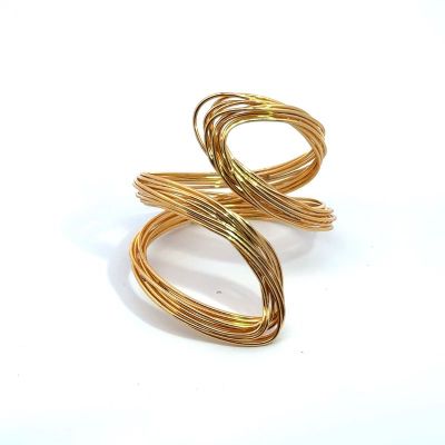 Elegant Gold Wire Flex Bracelet